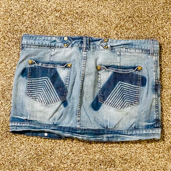 EUC Armani Exchange Denim Mini Skirt w/ Attached Belt - Picture 2 of 16